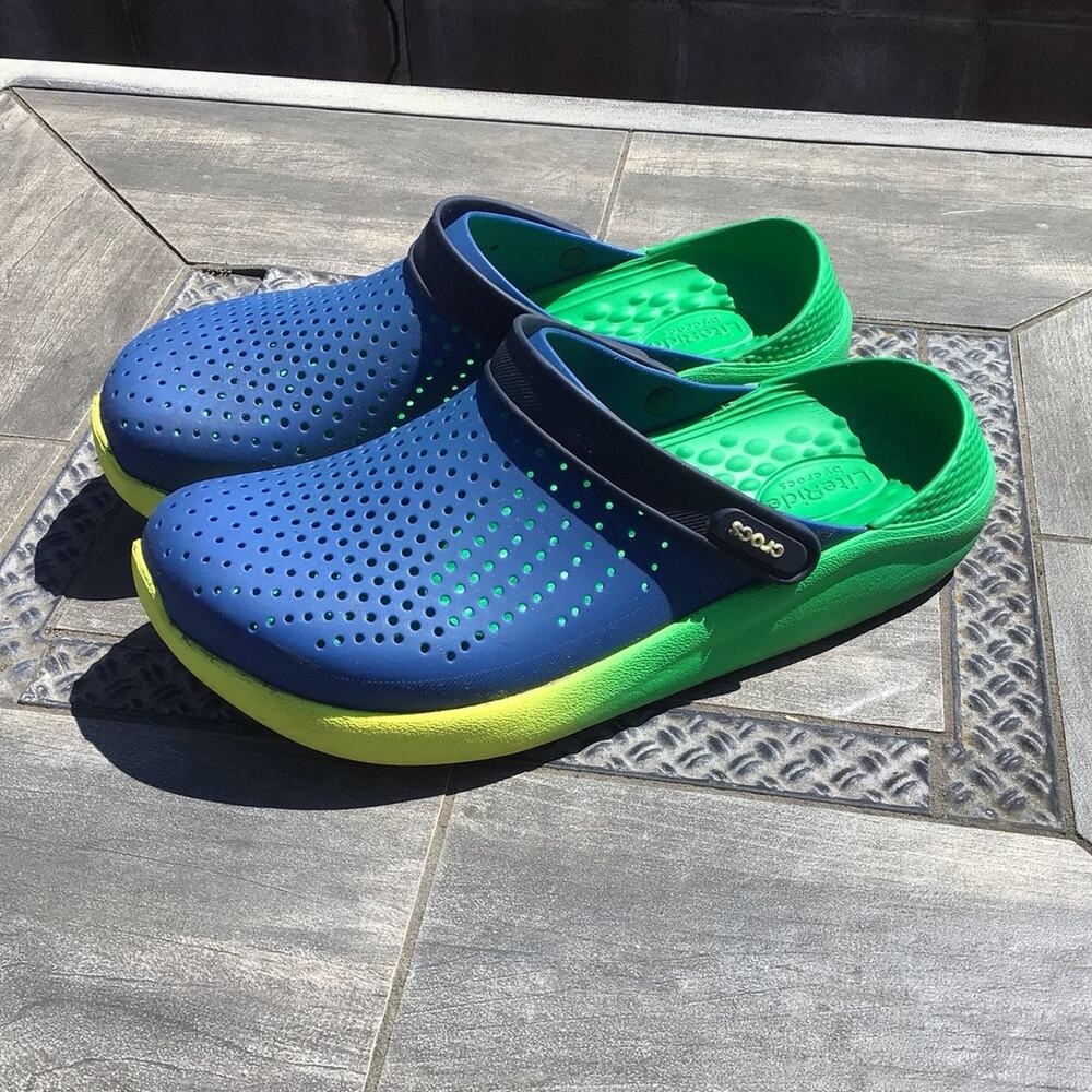 Crocs LiteRide Unisex Clog Navy with green insole M9 W11